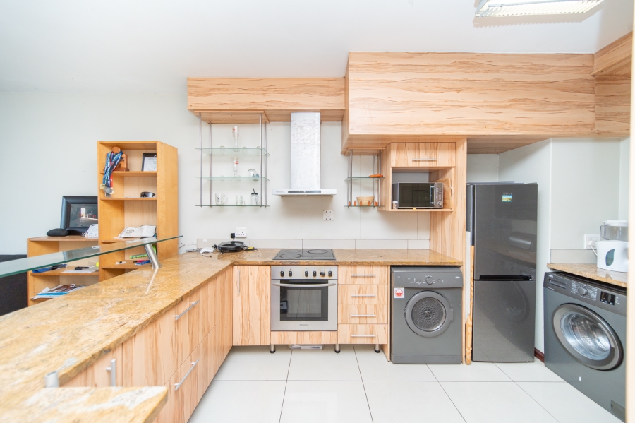 2 Bedroom Property for Sale in Nahoon Beach Eastern Cape